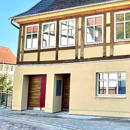 Stilvolle, Zentrale Ferienwohnung Bocksbruecke Mit Parkplatz ซัลซเวเดล ภายนอก รูปภาพ